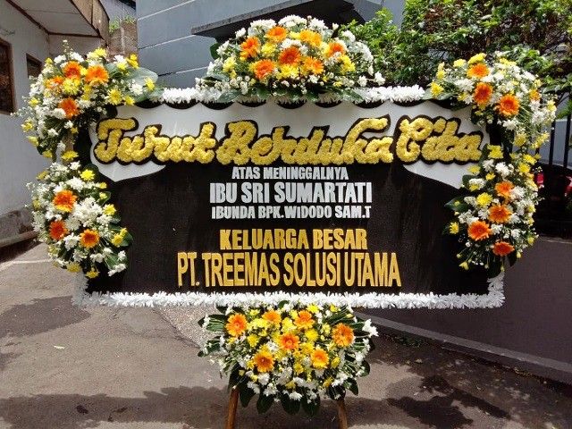 bunga papan ukuran jumbo terjual